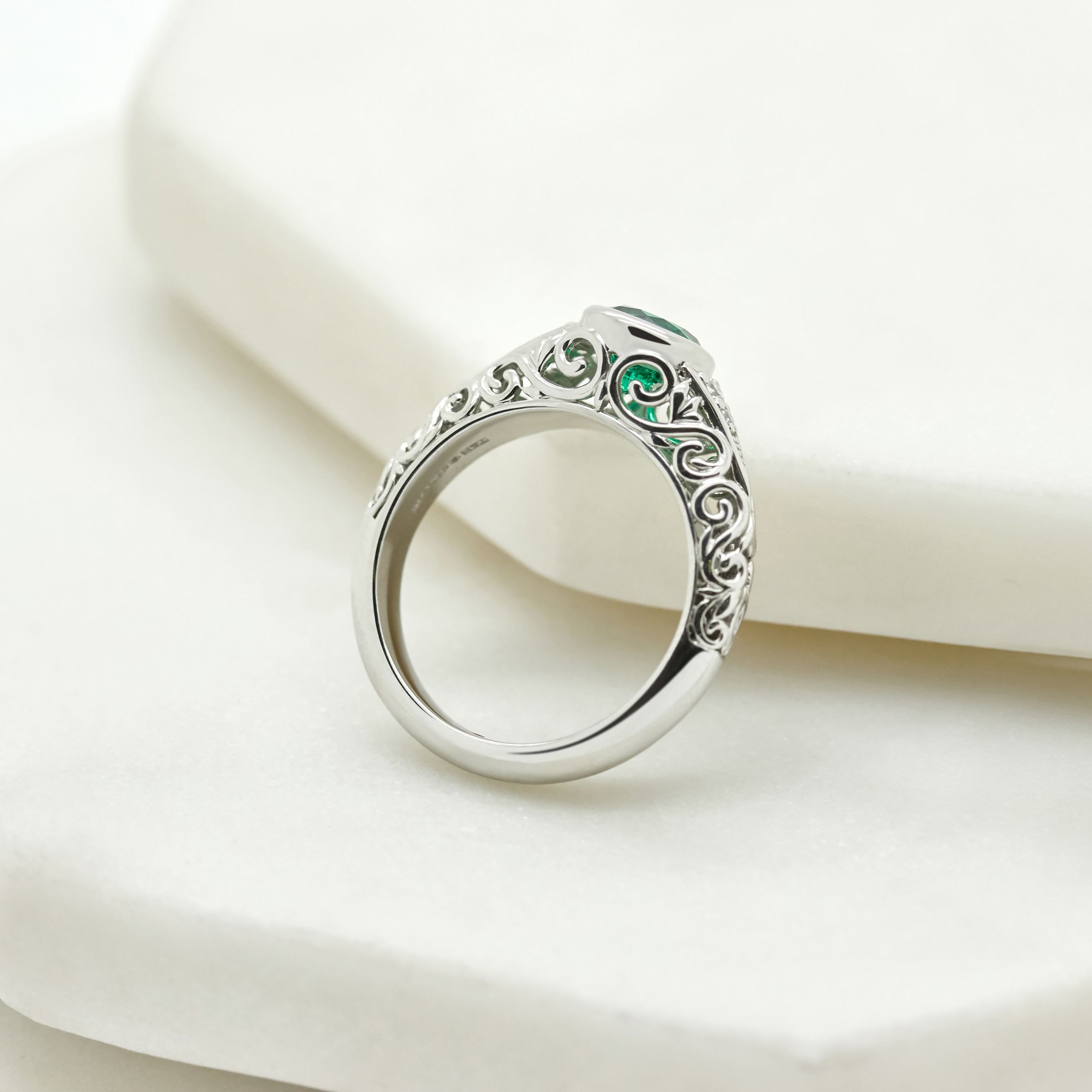 Filigree band
