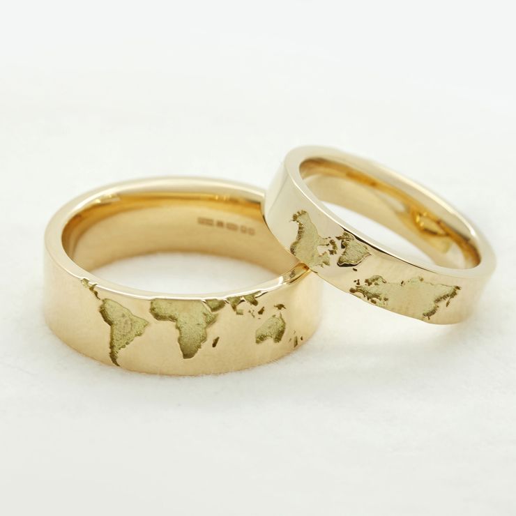 Engraved band