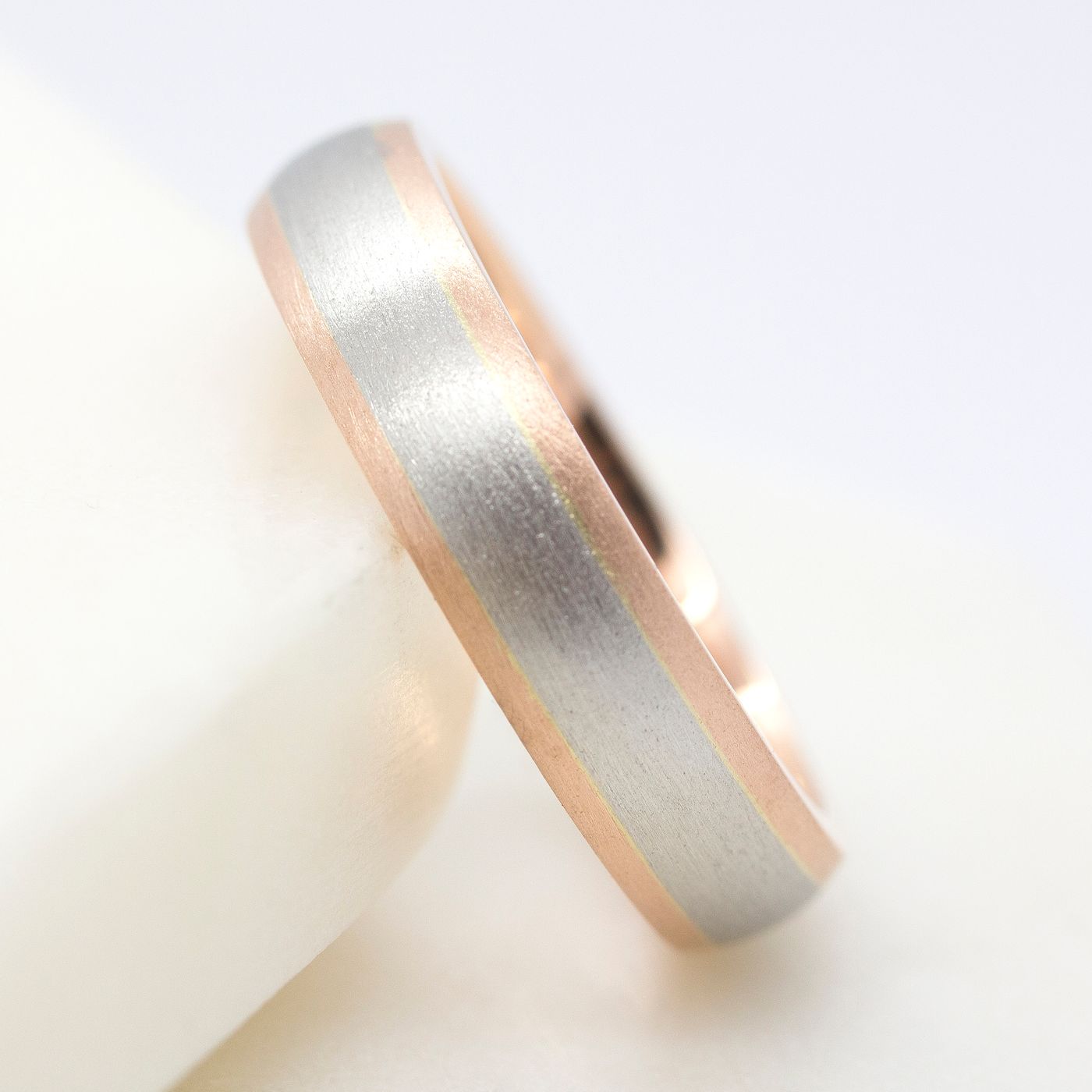 Mixed metal mens wedding ring