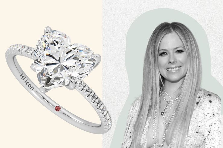 Avril Lavigne's Heart Shape Diamond Engagement Ring