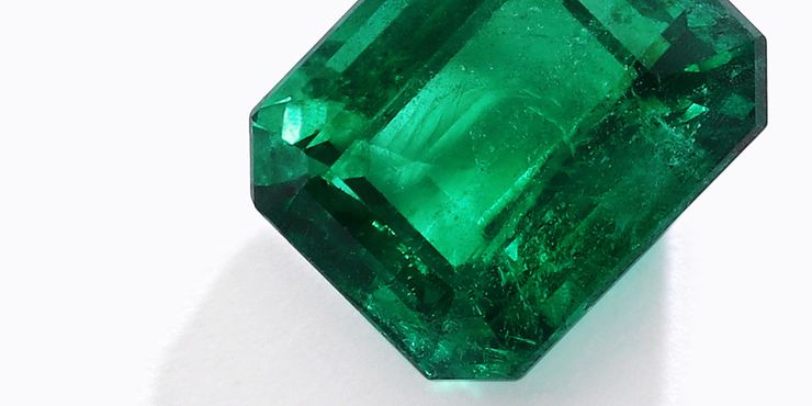 Emerald loose