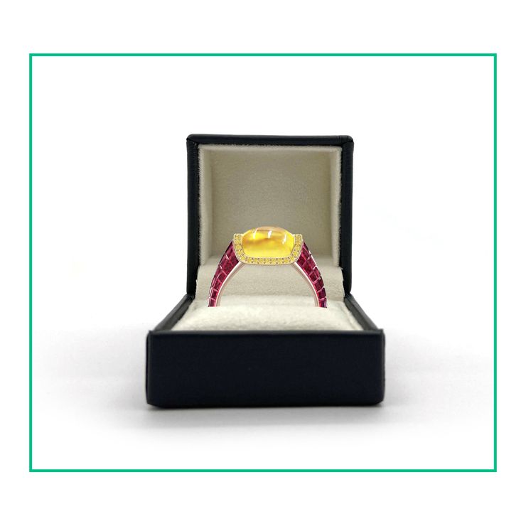 Sweet ring in box lower frame