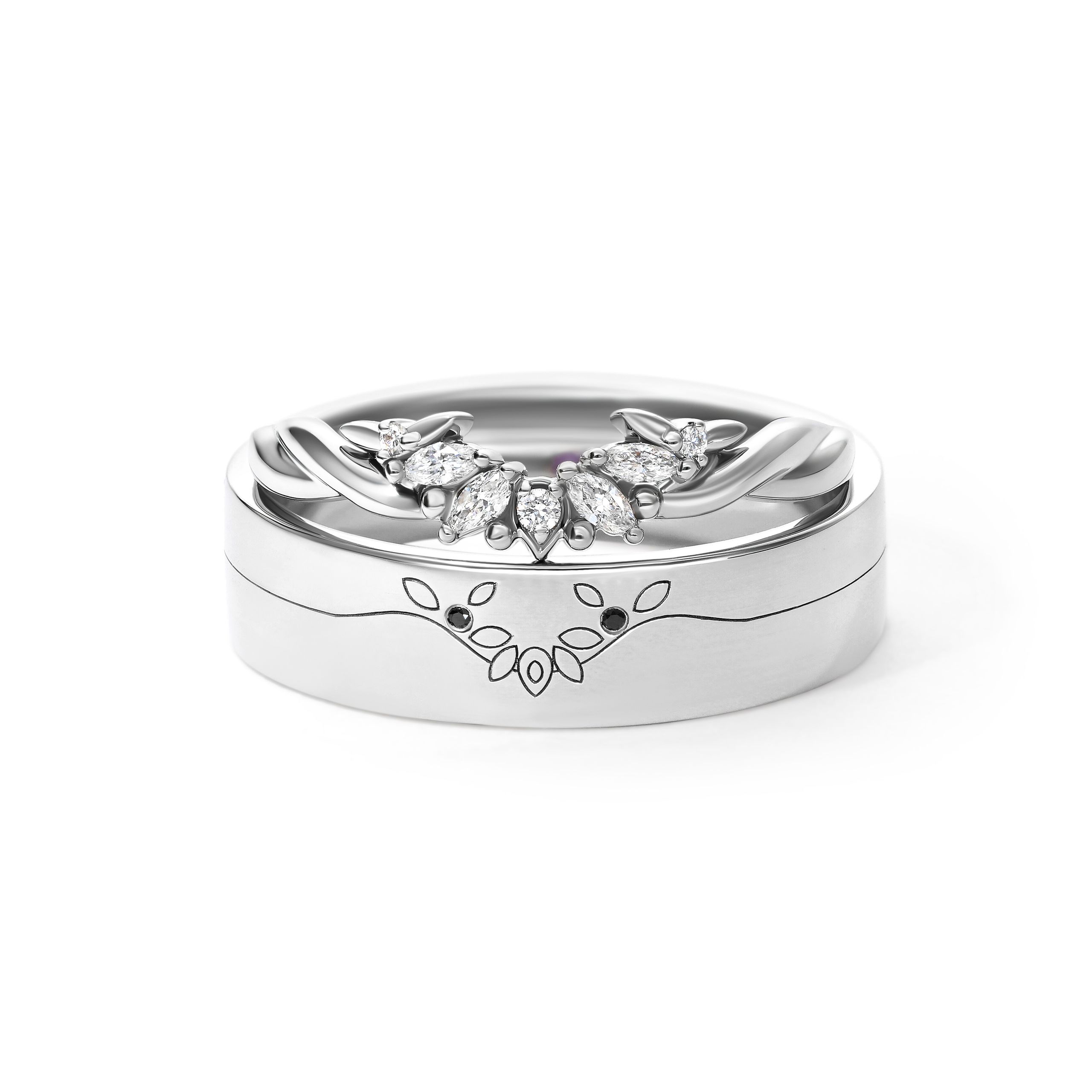 Organic inspired fluid nature pattern matching wedding ring set