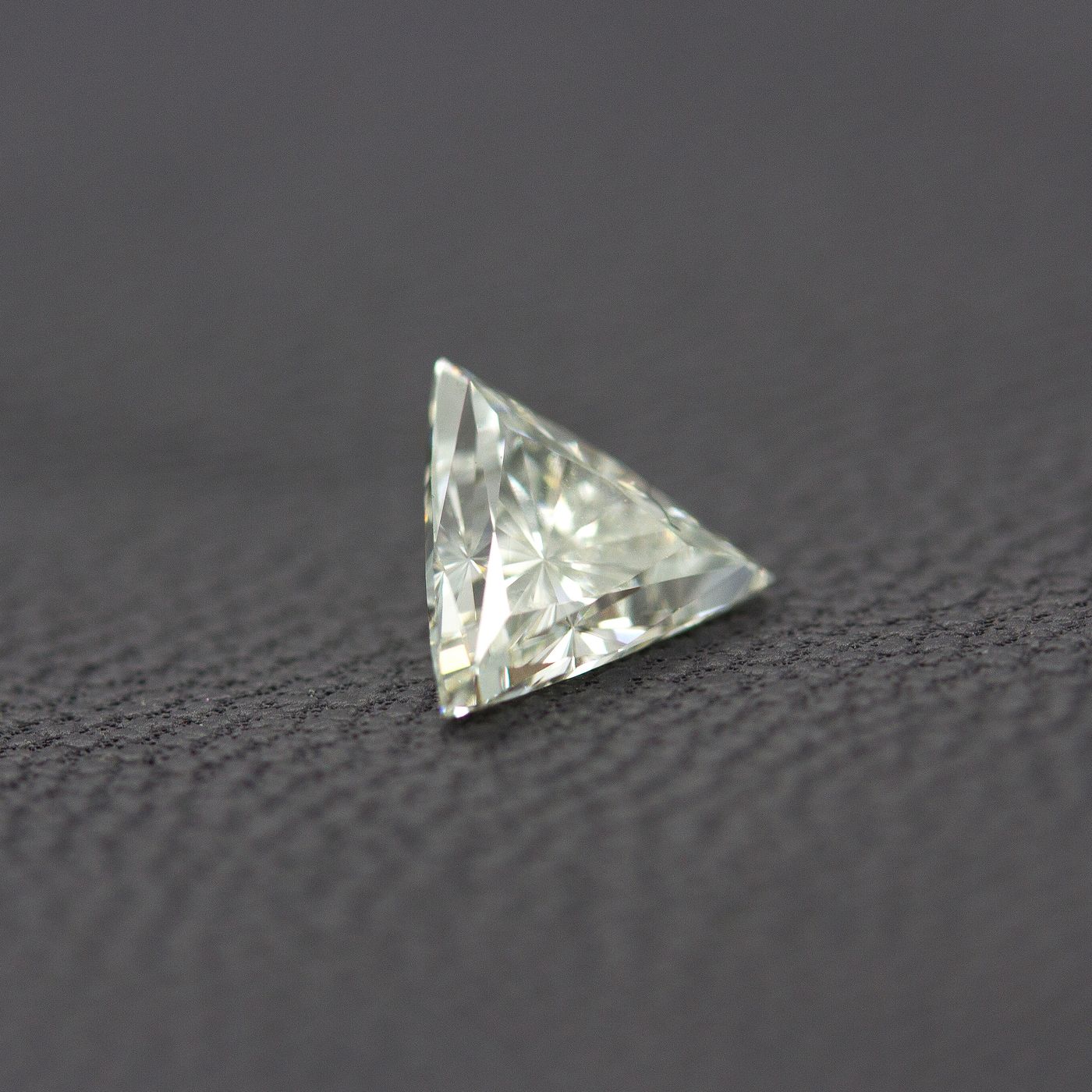 Trillion cut diamond