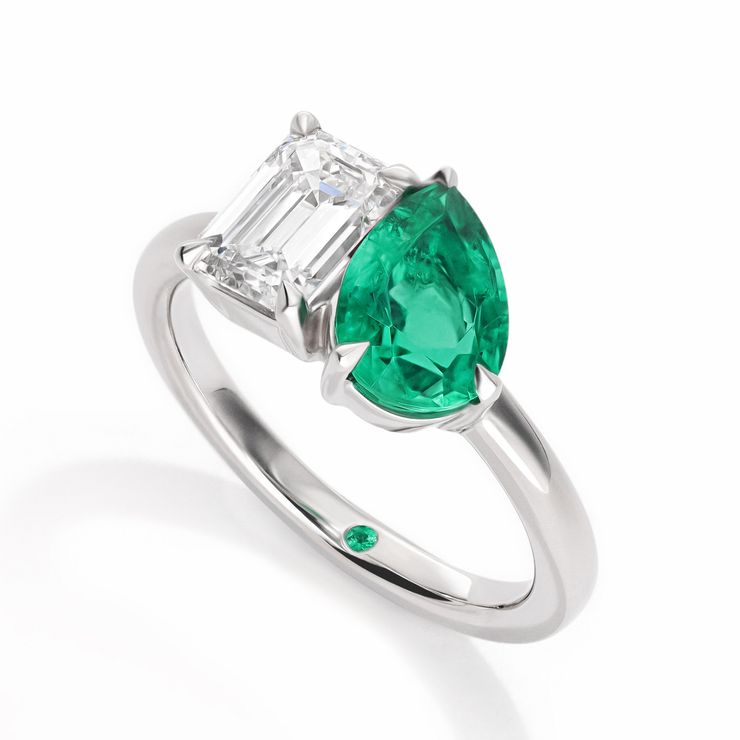 Custom toi et moi engagement ring platinum pear emerald emerald cut diamond two stone ring