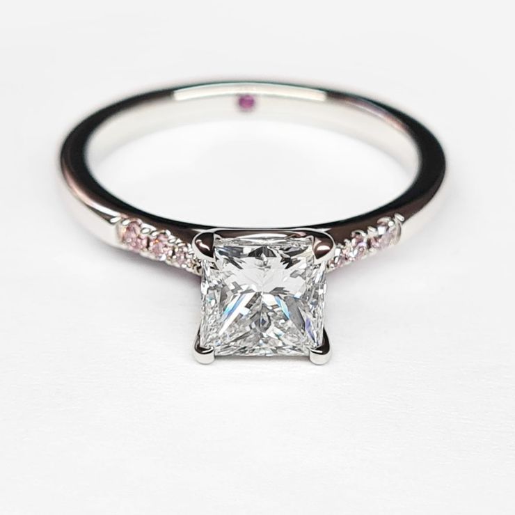 Diamond princess cut engagement ring