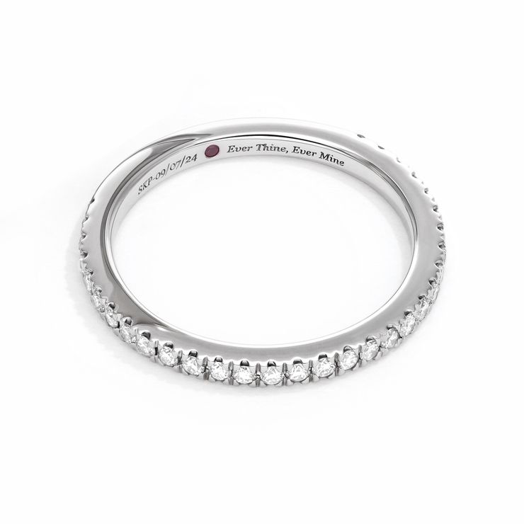 Diamond pave weddin ring band