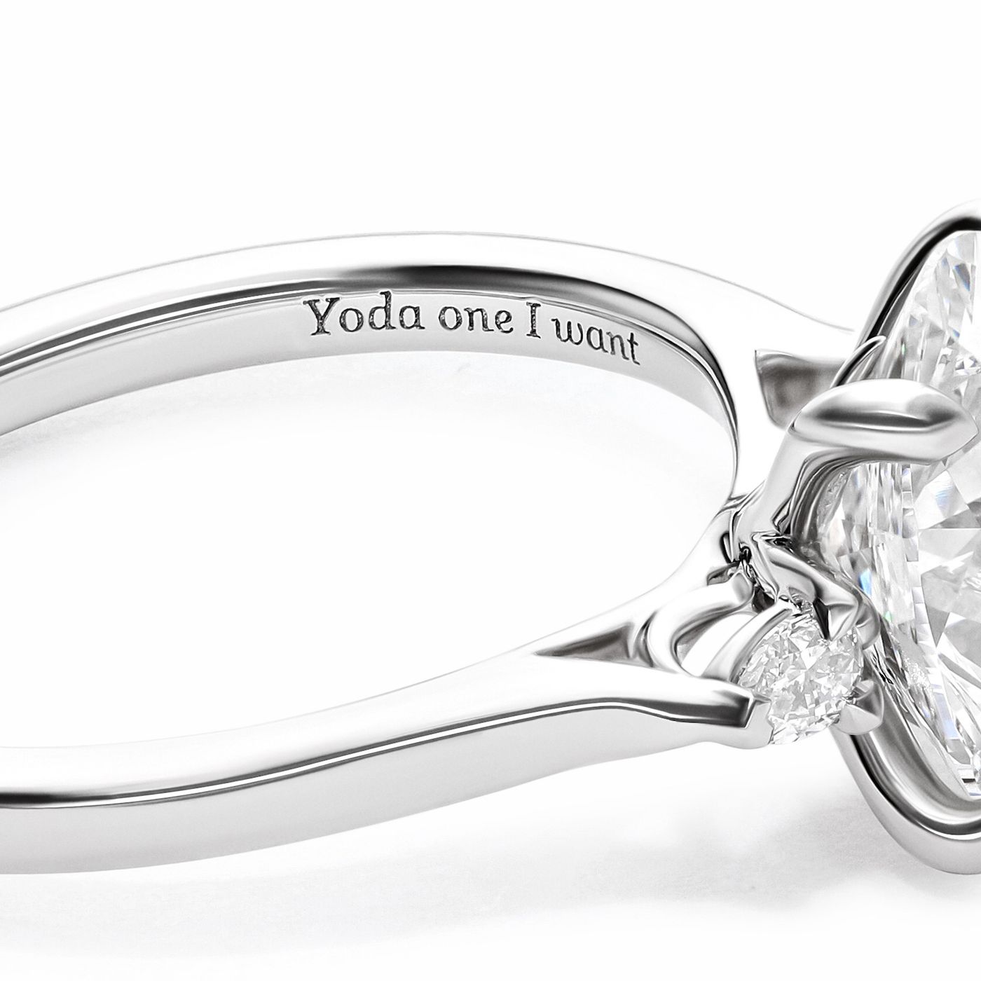 Customised inscriptions ring engraving