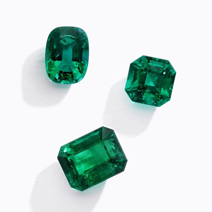 Loose emeralds sq