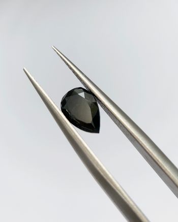 Pear black diamond loose tweezers