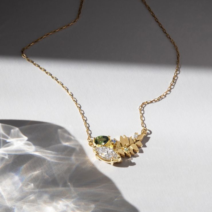 Verdant pendant necklace sq