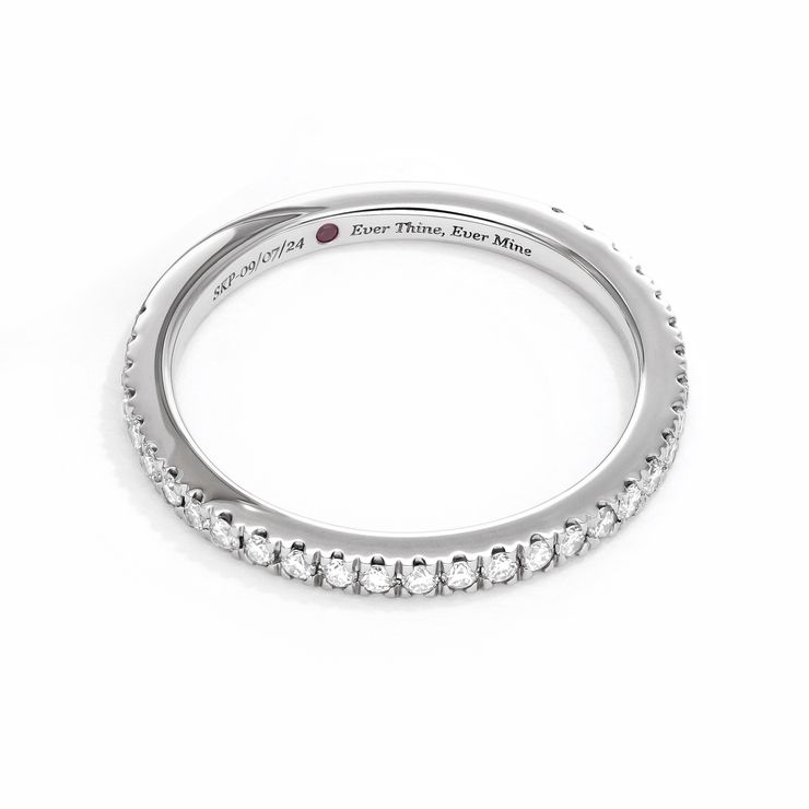 Diamond pav wedding ring band