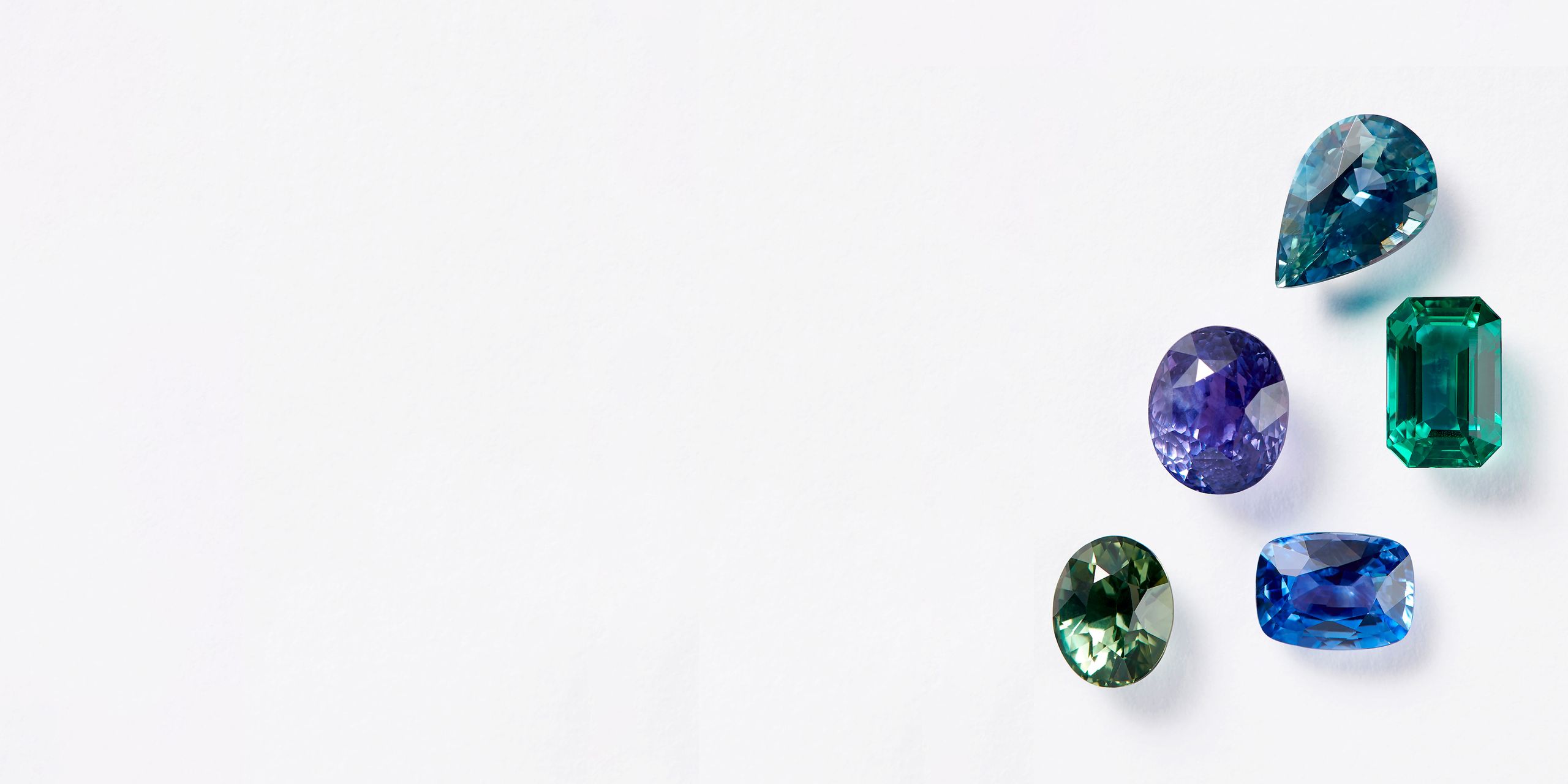 Blue and green sapphire gemstones for custom jewellery