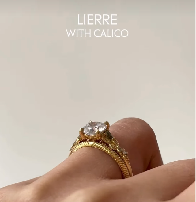 Lierre gold yellow round green ring