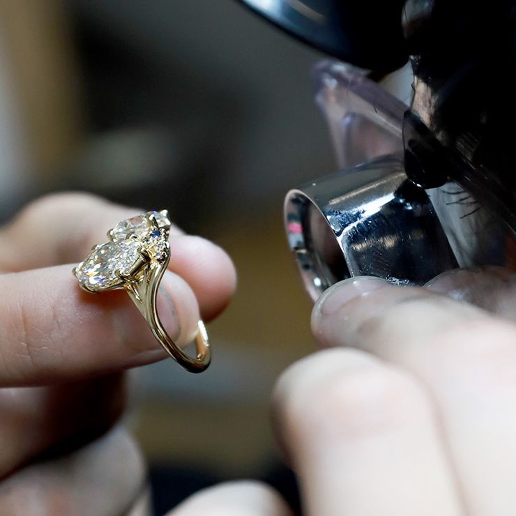 I want a personalised ring, expertly crafted to every detail of what I asked for.