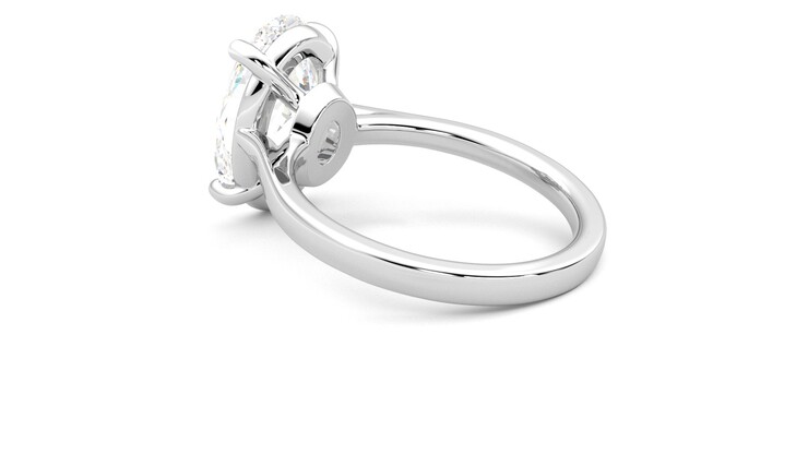 Taylor & Hart Hope Oval Engagement Ring 360 degree image 18