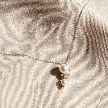 Tresor Pearl Cluster Necklace