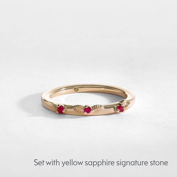 Taylor & Hart Lorierre Wedding Ring 1