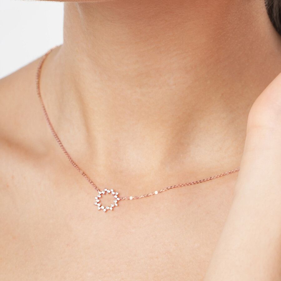 Taylor & Hart Nieve Necklace Jewellery 0