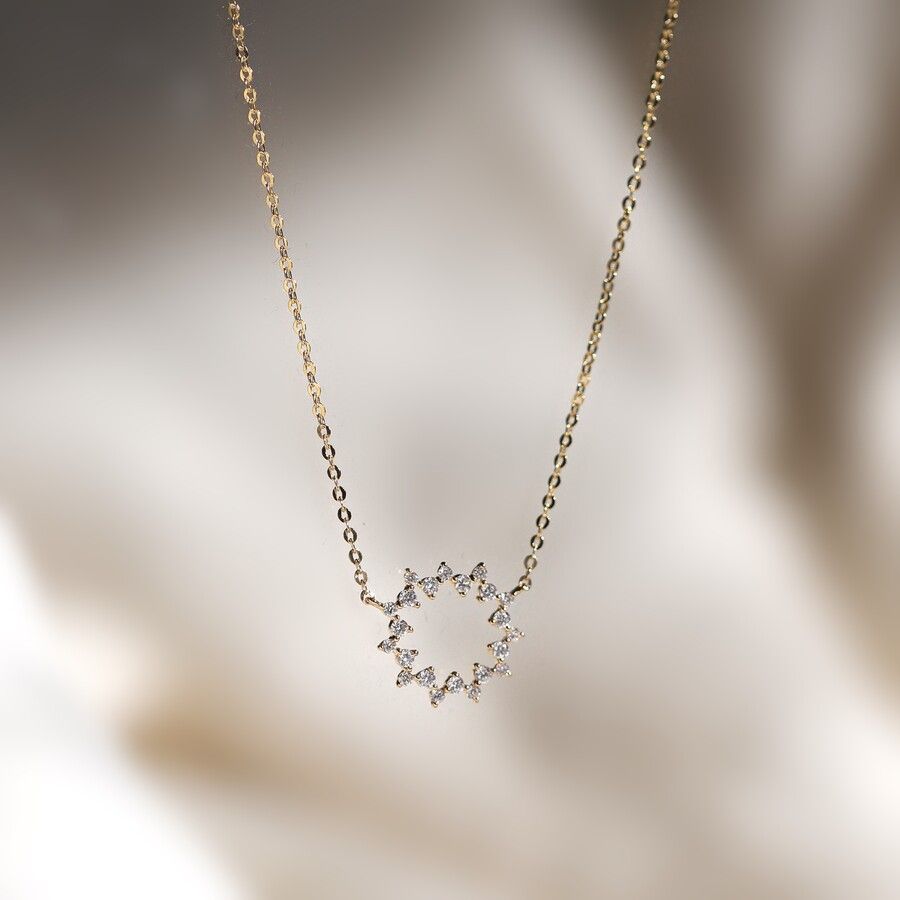 Nieve Necklace
