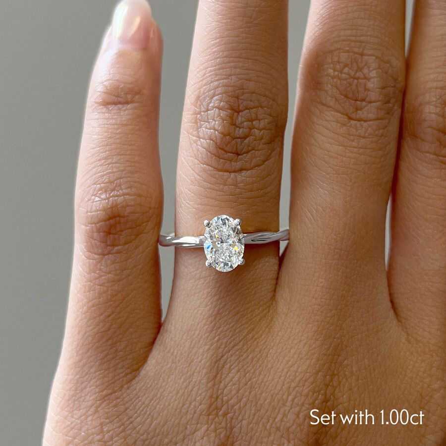 Taylor & Hart Mariposa Oval Engagement Ring 3