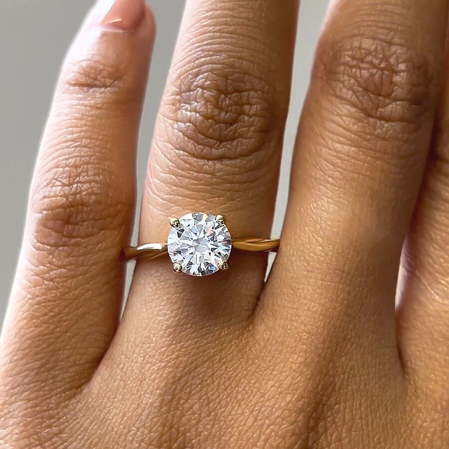 Taylor & Hart Mariposa Round Engagement Ring 3