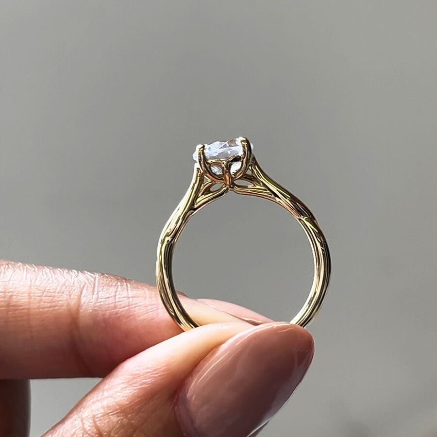Taylor & Hart Mariposa Round Engagement Ring 6