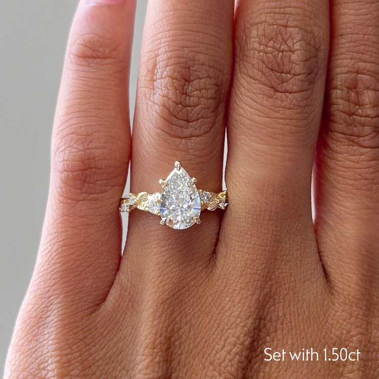 Taylor & Hart Lierre Pear Engagement Ring 1