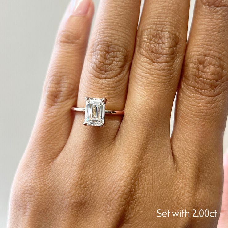 Taylor & Hart Demure Emerald Engagement Ring 1