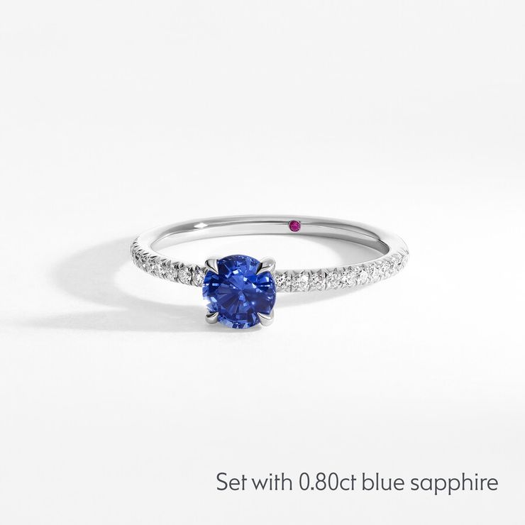 Taylor & Hart Dulcet Round Engagement Ring 4