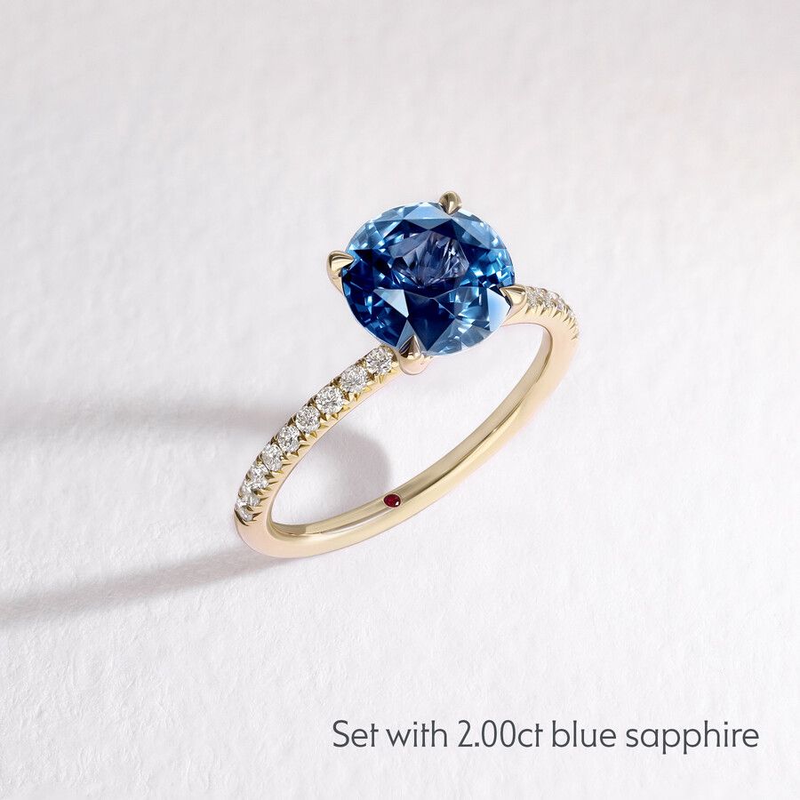 Taylor & Hart Dulcet Round Engagement Ring 4