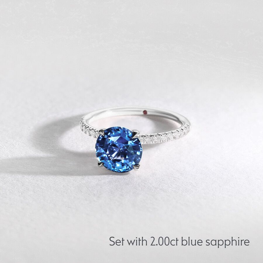 Taylor & Hart Dulcet Round Engagement Ring 4