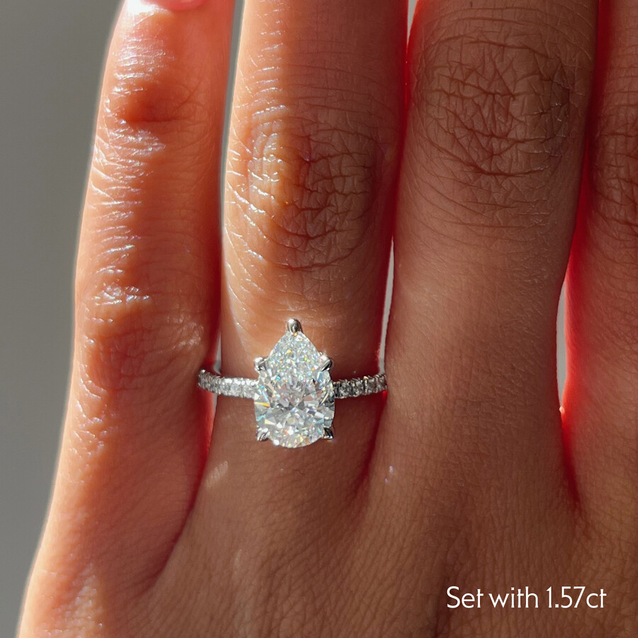 Taylor & Hart Dulcet Pear Engagement Ring 2