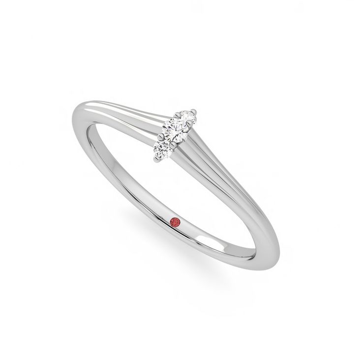 Taylor &amp; Hart Montreal Proposal Ring - Medium Size (L) Ready to Go Ring 0