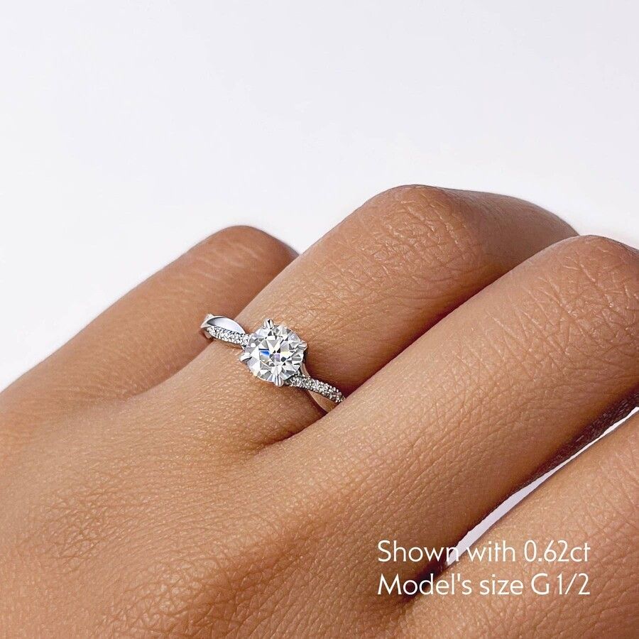 Taylor & Hart Cassia Round Engagement Ring 5