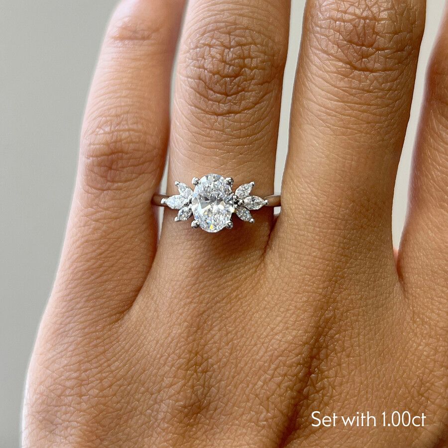 Taylor & Hart Lantana Oval Engagement Ring 4