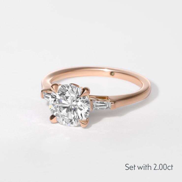 Taylor & Hart Mirror Round Engagement Ring 1