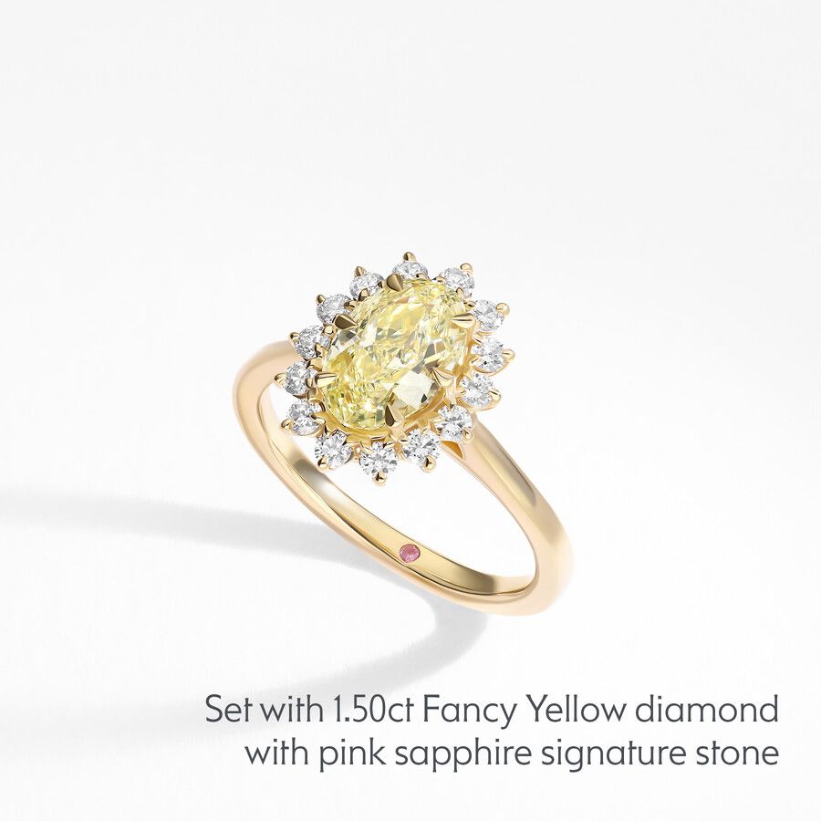 Taylor & Hart Lyra Oval Engagement Ring 5
