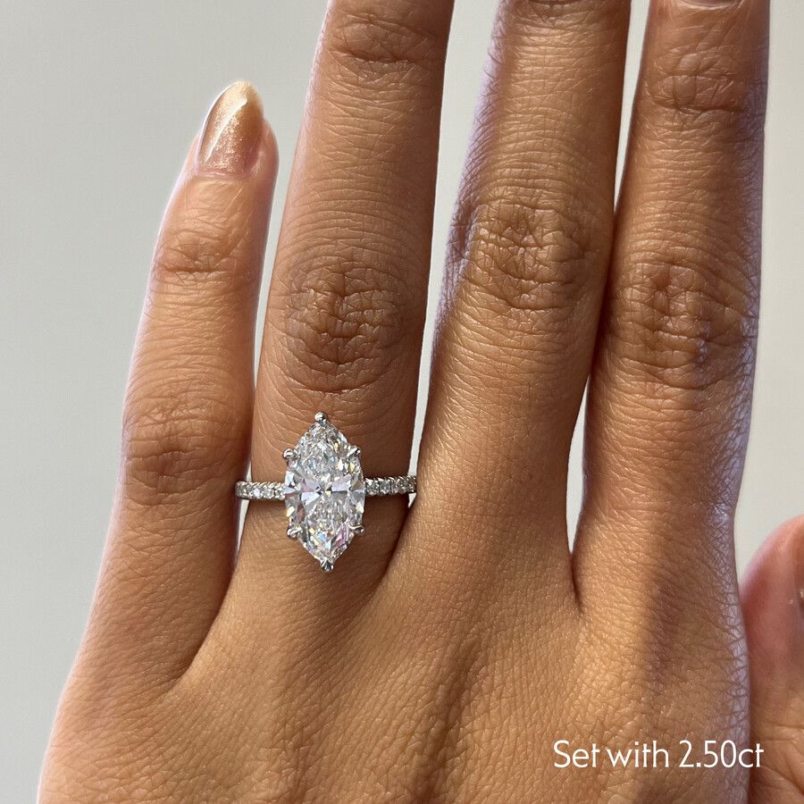 Taylor & Hart Dulcet Marquise Engagement Ring 2