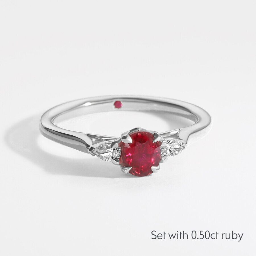 Taylor & Hart Faith Oval Engagement Ring 4