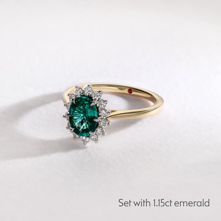 Taylor & Hart Lyra Oval Engagement Ring 2