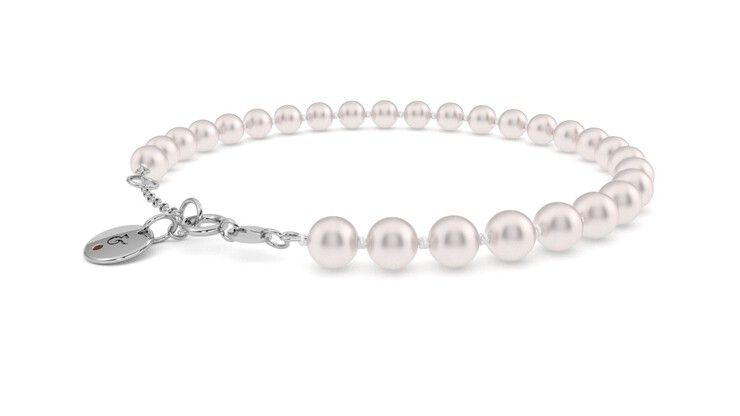 Taylor & Hart Allaqua Pearl Bracelet Jewellery 360 degree image 13