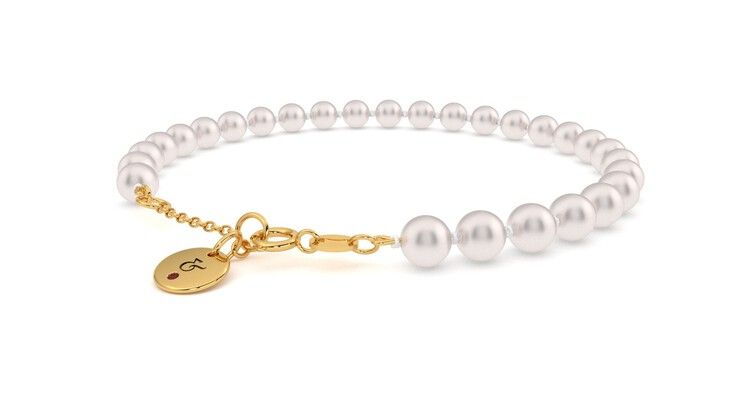 Taylor & Hart Allaqua Pearl Bracelet Jewellery 360 degree image 14
