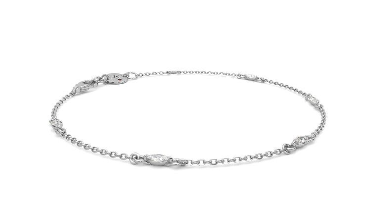 Taylor & Hart Iona Chain Bracelet Jewellery 360 degree image 8