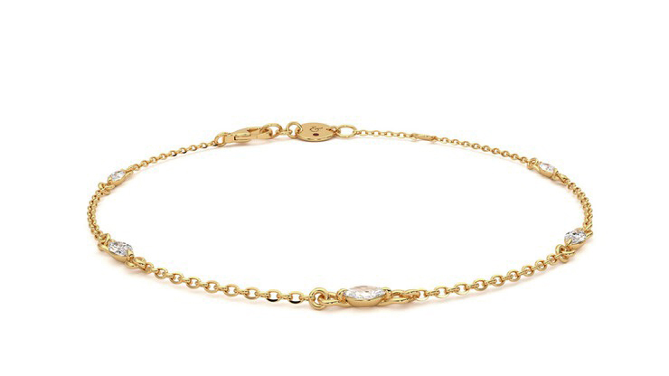 Taylor & Hart Iona Chain Bracelet Jewellery 360 degree image 5