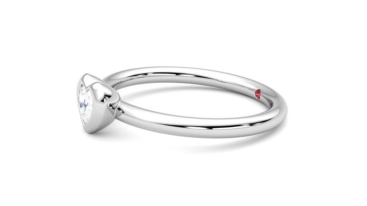 Taylor & Hart Amore Ring Jewellery 360 degree image 22