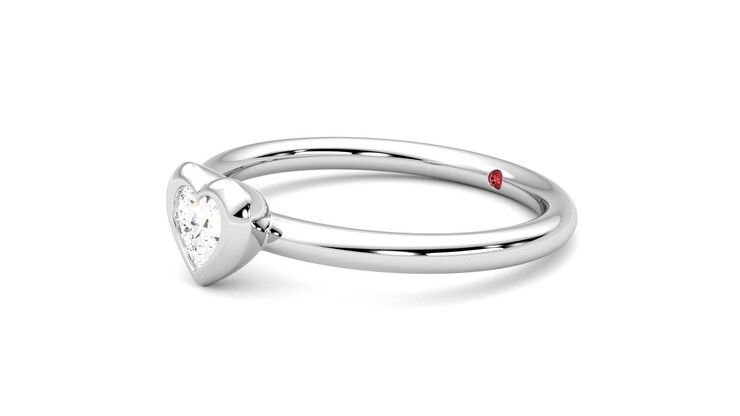Taylor & Hart Amore Ring Jewellery 360 degree image 23