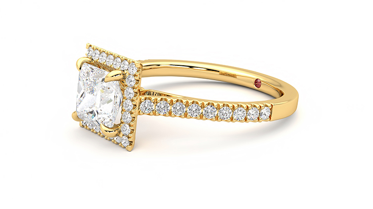 Gold princess deals engagement rings