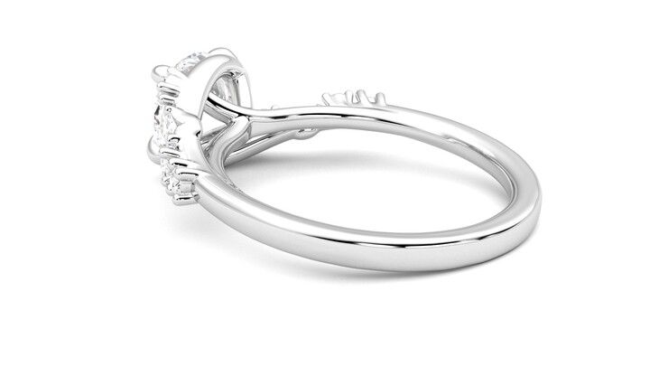 Taylor & Hart Avalon Round Engagement Ring 360 degree image 18