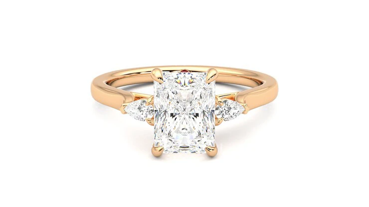 Taylor & Hart Faith Radiant Engagement Ring 360 detail 01